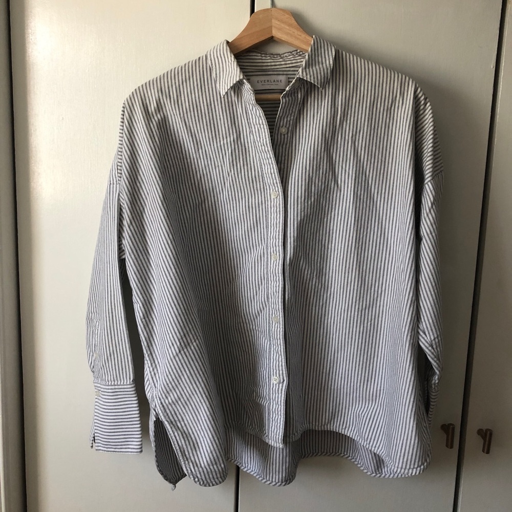 Everlane boxy button up shirt